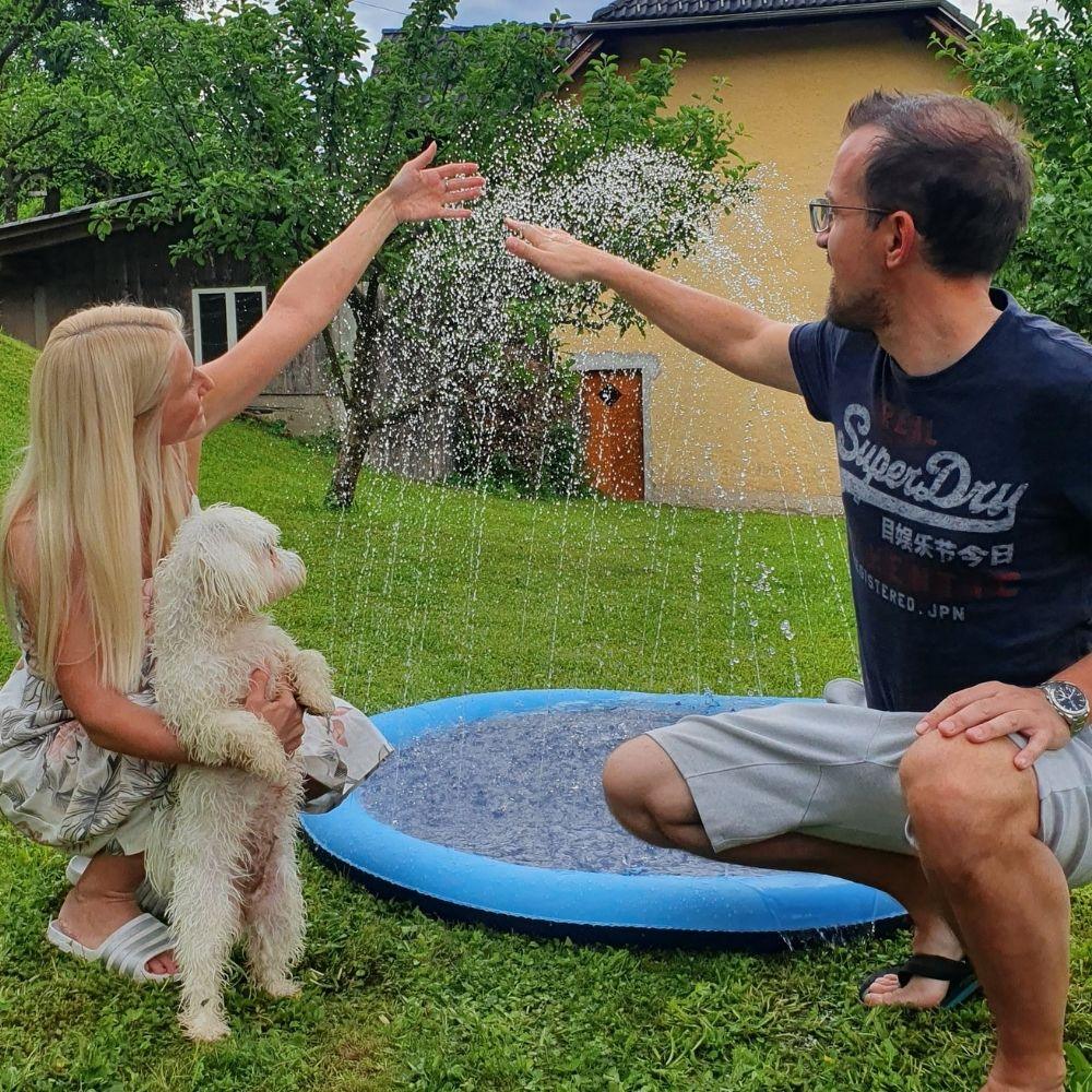 Dog Sprinkler Pad.